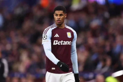 Marcus Rashford dilaporkan sangat bahagia sejak bergabung dengan Aston Villa sebagai pemain pinjaman dari Manchester United pada Januari lalu. (cr/Gett Images)