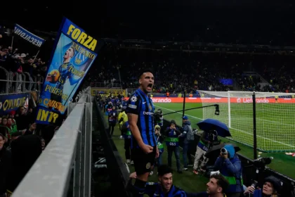 Lautaro Martínez sekali lagi menunjukkan ketajamannya di depan gawang, menyamakan kedudukan bagi Inter pada menit ke-58. (cr/Inter.it)