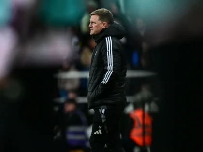 Newcastle United dipastikan tidak akan didampingi oleh pelatih kepala mereka, Eddie Howe, saat menghadapi laga penting melawan Manchester United, Minggu (13/4/2025). (cr/newcastleunited.com)