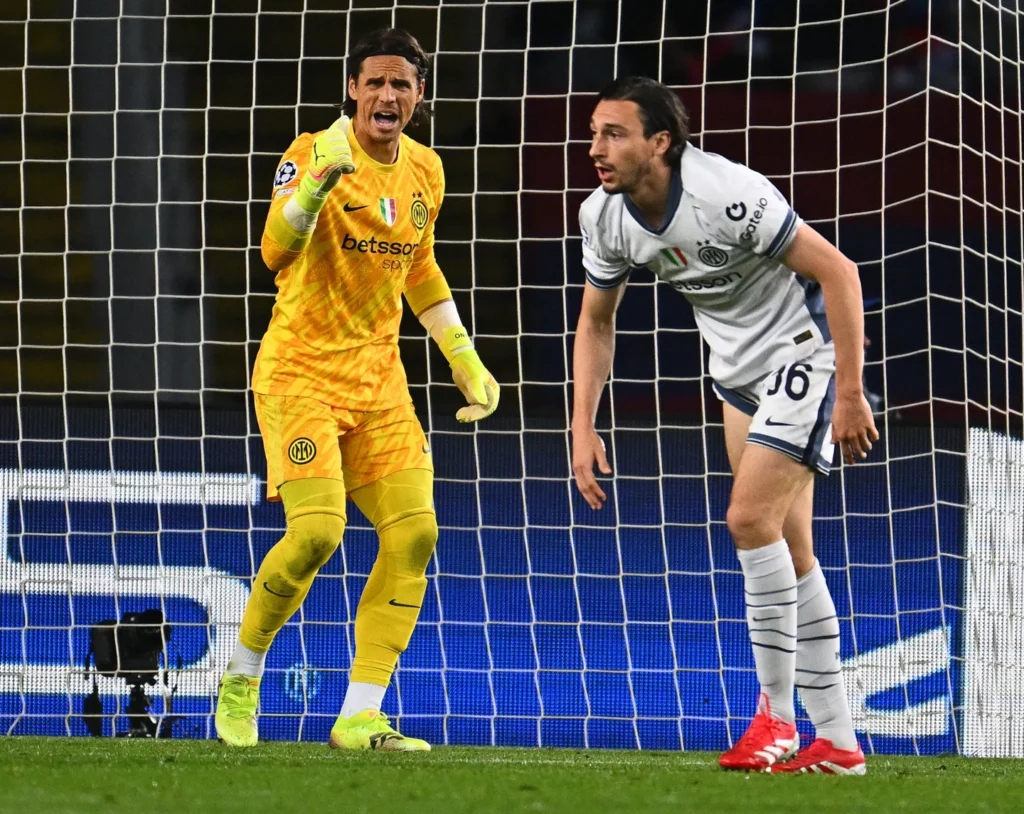 Kiper Inter Milan, Yann Sommer, menekankan betapa pentingnya dukungan suporter di San Siro pada laga leg kedua semifinal Liga Champions melawan Barcelona. (cr/Inter)