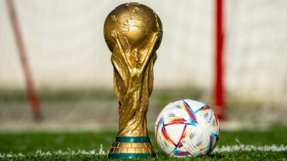 FIFA secara terbuka mendesak Asosiasi Sepak Bola Inggris (FA) untuk mengajukan tawaran menjadi tuan rumah Piala Dunia 2038. (cr/x.com)