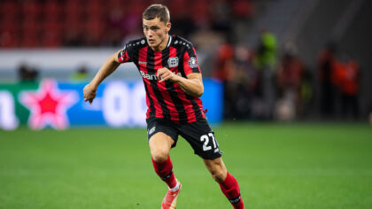 Liverpool dikabarkan tengah berupaya menyelesaikan kesepakatan transfer Florian Wirtz dari Bayer Leverkusen, yang berpotensi memecahkan rekor klub. (cr/x.com)