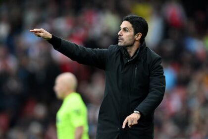 Kekalahan kandang 1-2 Arsenal dari Bournemouth pada Sabtu (3/5) jelas meninggalkan bara kekecewaan mendalam bagi sang manajer, Mikel Arteta. (cr/Arsenal)