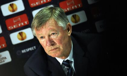 Kenangan terakhir kali United bertandang ke sana adalah kekalahan memalukan di bawah asuhan Sir Alex Ferguson dari tim Marcelo Bielsa. (cr/x.com@MirrorFootball)