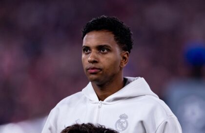 Masa depan bintang Real Madrid, Rodrygo Goes, di Santiago Bernabeu dikabarkan tengah berada di persimpangan jalan. (cr/x.com)
