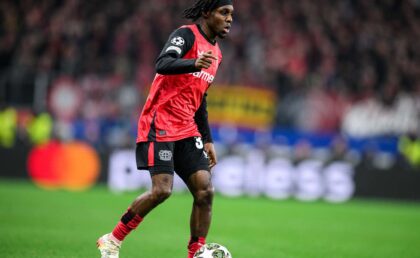 Juara Liga Primer Inggris, Liverpool, menunjukkan minat yang kuat terhadap bintang muda Bayer Leverkusen, Jeremie Frimpong, dan bergerak cepat untuk mewujudkan transfer tersebut di awal bursa transfer musim panas ini. (cr/x.com)