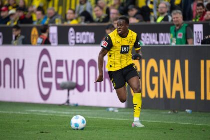 Arsenal mendapatkan angin segar dalam perburuan pemain sayap Borussia Dortmund, Jamie Gittens. (cr/x.com)