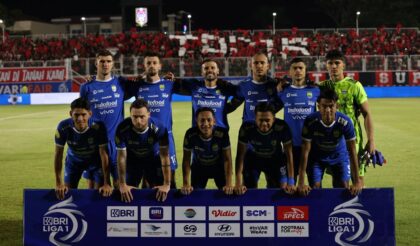 Kegembiraan meluap di kubu Persib Bandung setelah kepastian gelar juara BRI Liga 1 musim 2024/25 diraih. (cr/x.com)