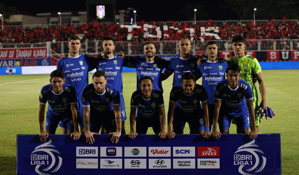 Kegembiraan meluap di kubu Persib Bandung setelah kepastian gelar juara BRI Liga 1 musim 2024/25 diraih. (cr/x.com)