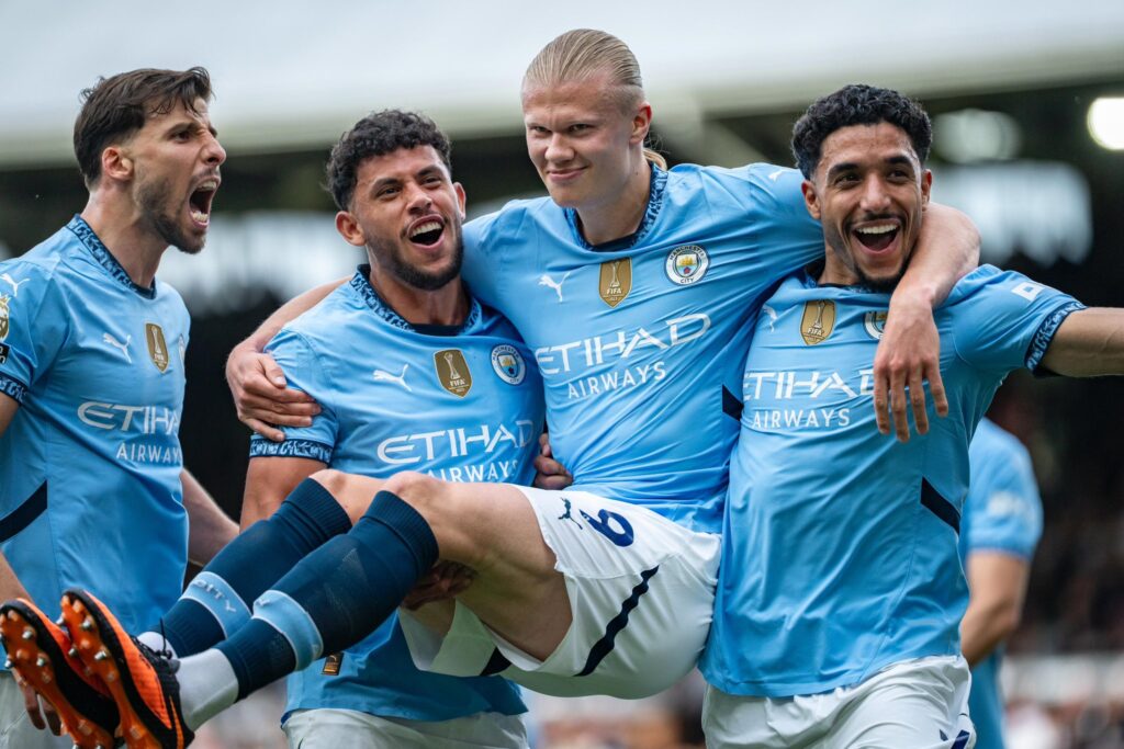Manchester City mengakhiri kampanye Liga Primer Inggris di posisi ketiga setelah berhasil mengalahkan Fulham di laga pamungkas. (cr/x.com)