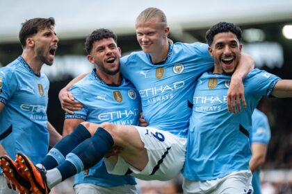 Manchester City mengakhiri kampanye Liga Primer Inggris di posisi ketiga setelah berhasil mengalahkan Fulham di laga pamungkas. (cr/x.com)