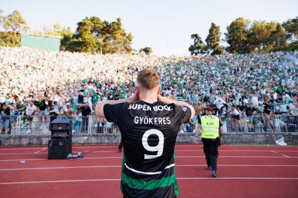 Penyerang Sporting Lisbon, Viktor Gyokeres, memberikan isyarat kuat tentang kemungkinan kepindahannya dari klub setelah membantu timnya meraih gelar ganda domestik. (cr/x.com)