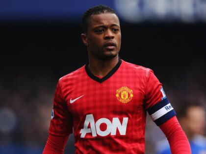 Manchester United akan menghadapi Tottenham Hotspur dalam final Liga Europa 2025 pada Kamis (22/5) dini hari WIB, namun salah satu legenda klub, Patrice Evra, dipastikan tidak akan hadir di Bilbao. (cr/x.com)