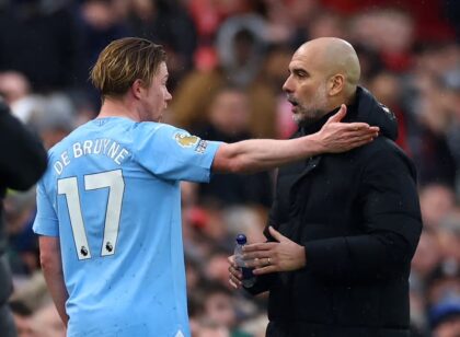 Pep Guardiola, manajer Manchester City, belum memberikan kepastian apakah Kevin De Bruyne akan tampil sebagai pemain inti dalam laga kandang terakhirnya bersama The Citizens. (cr/x.com)
