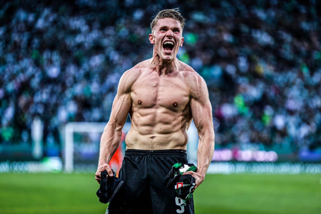 Penyerang Sporting CP, Viktor Gyokeres, memberikan pernyataan terbaru mengenai masa depannya menjelang laga terakhirnya bersama klub. (cr/x.com)