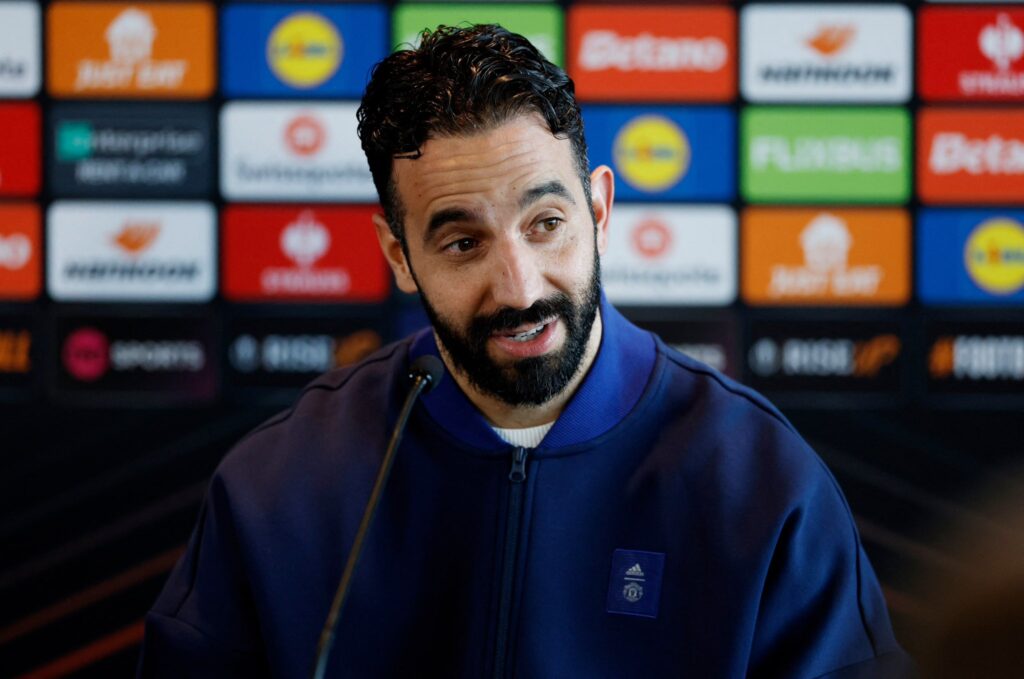 Manajer Manchester United, Ruben Amorim, dilaporkan sempat mempertimbangkan untuk mengundurkan diri dari jabatannya pada Januari lalu. (cr/x.com)