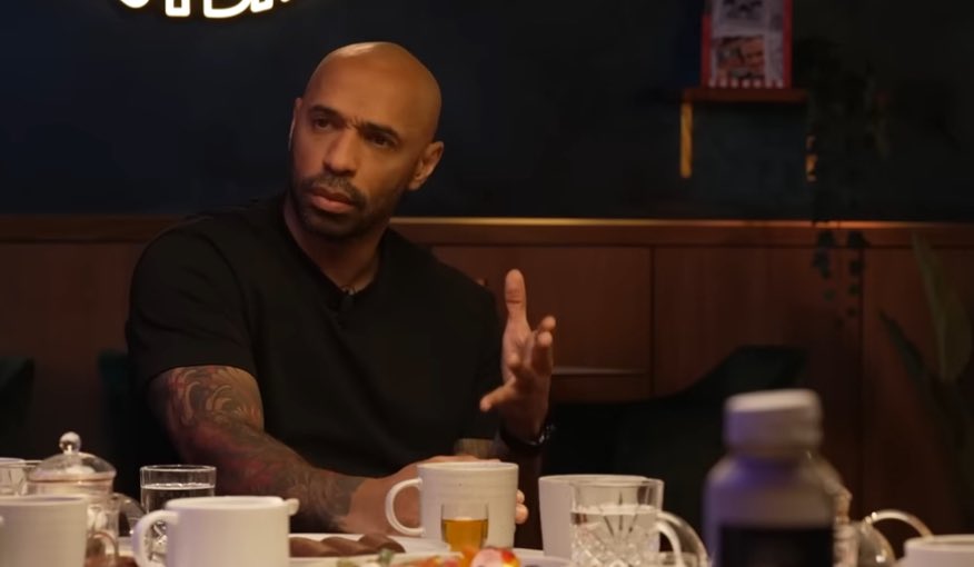 Legenda Arsenal, Thierry Henry, memberikan tekanan kepada manajer Mikel Arteta, menyatakan bahwa adalah "normal" untuk merasa tidak puas dengan lima tahun tanpa trofi atau mencapai final. (cr/x.com)