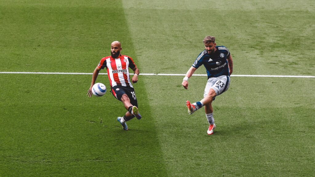 Manchester United dikabarkan siap meramaikan perburuan pemain depan Brentford, Bryan Mbeumo, meskipun dilaporkan hampir mencapai kesepakatan untuk memboyong Matheus Cunha. (cr/Brentford)