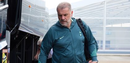 Manajer Tottenham Hotspur, Ange Postecoglou, secara tegas menyatakan tekadnya untuk meraih trofi Liga Europa saat menghadapi Manchester United. (cr/tottenhamhotspur.com)