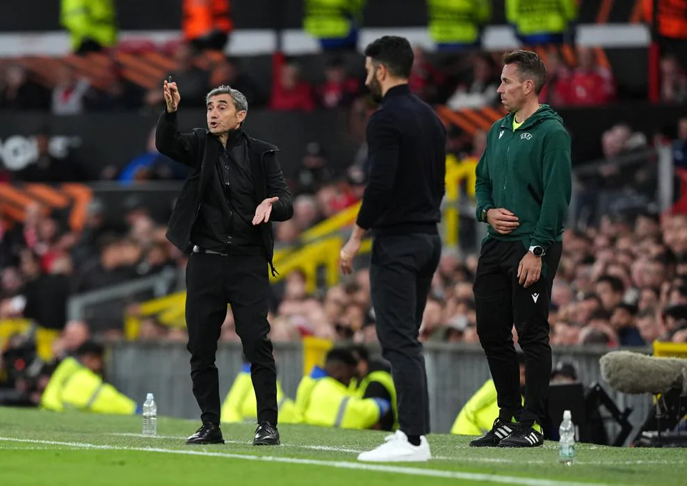 Pelatih Athletic Club, Ernesto Valverde, mengakui bahwa agregat 7-1 untuk Manchester United di semifinal Liga Europa tidak sepenuhnya mencerminkan sengitnya pertarungan di kedua leg. (cr/uefa.com)