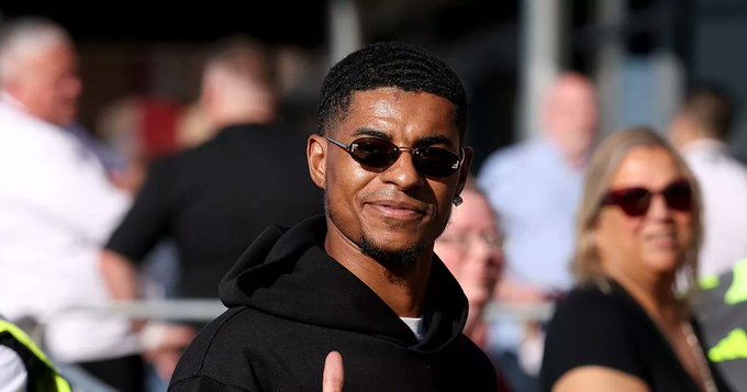 Perwakilan Marcus Rashford dilaporkan telah mengadakan pembicaraan dengan Barcelona mengenai kemungkinan transfer pada musim panas ini. (cr/x.com)