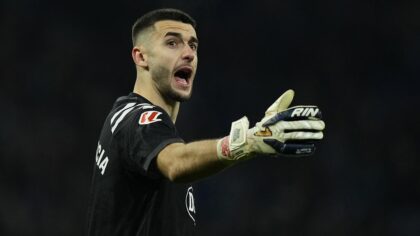 Barcelona telah mencapai kesepakatan untuk merekrut penjaga gawang Espanyol, Joan Garcia, yang sempat menjadi target Arsenal. (cr/x.com)